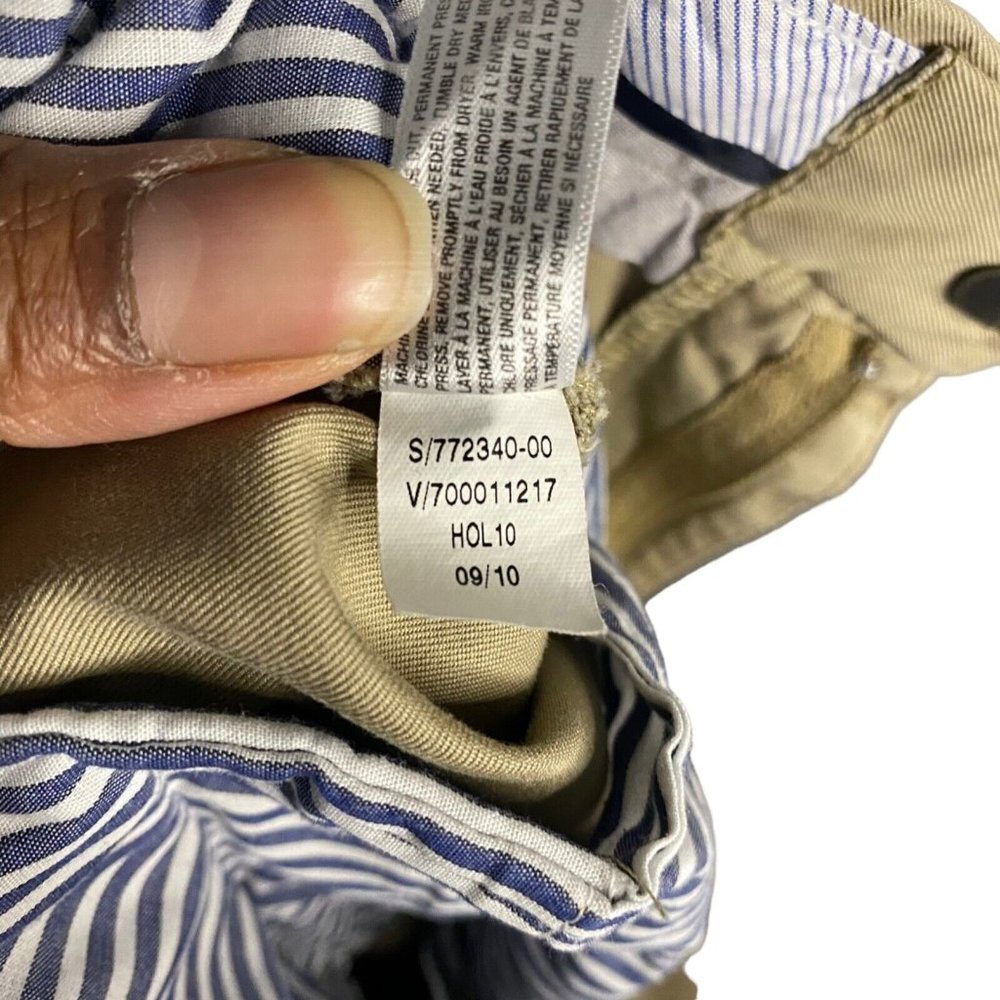 Gap Khaki Men's Tailored Relaxed Fit Pants - Picture 9 of 11